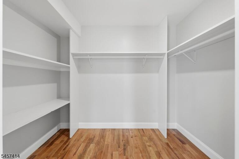 Property listing MLS 4049820 photo 7