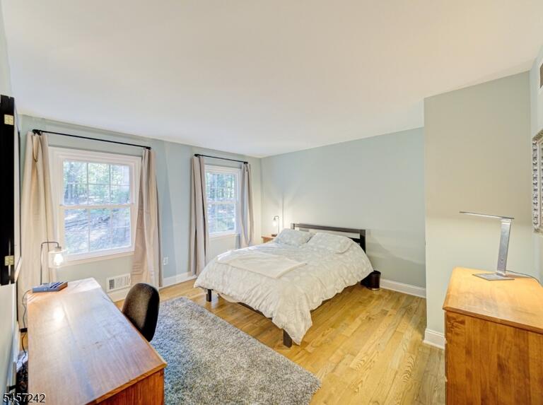 Property listing MLS 4049824 photo 18