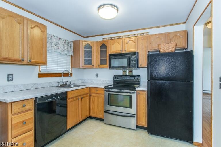 Property listing MLS 4049830 photo 11