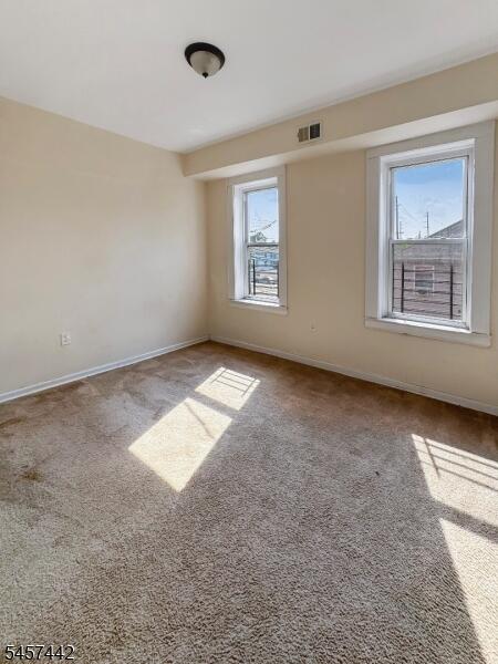 Property listing MLS 4049840 photo 5