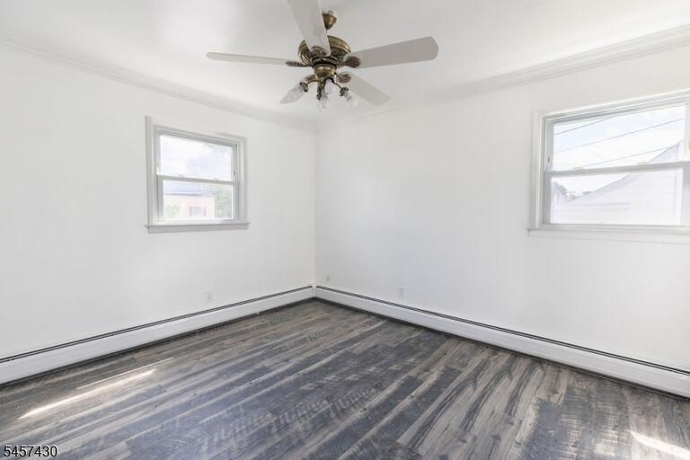 Property listing MLS 4049846 photo 15