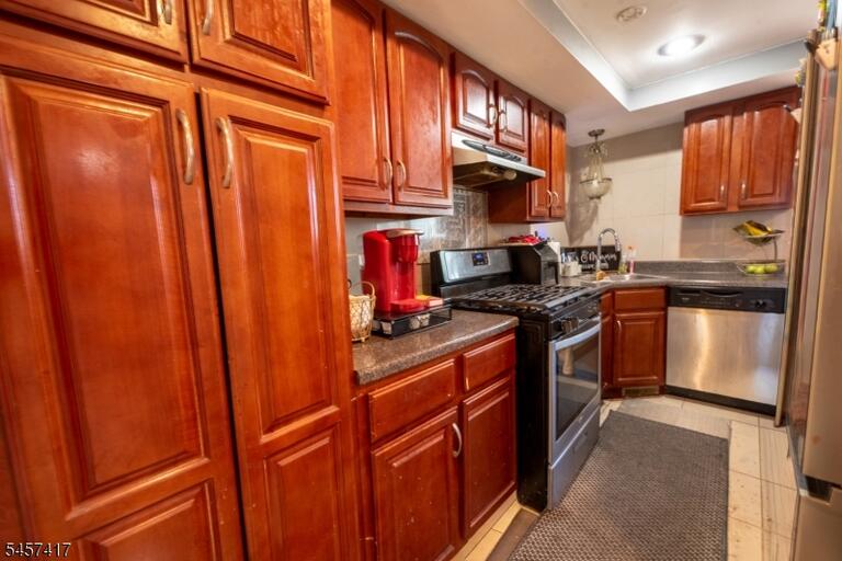 Property listing MLS 4049849 photo 4