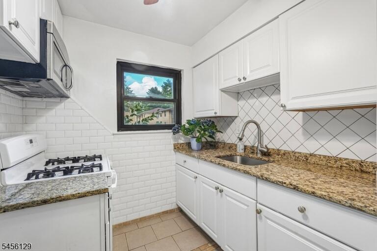Property listing MLS 4049857 photo 15