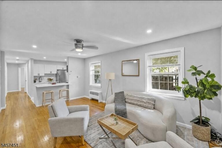 Property listing MLS 4049867 photo 1