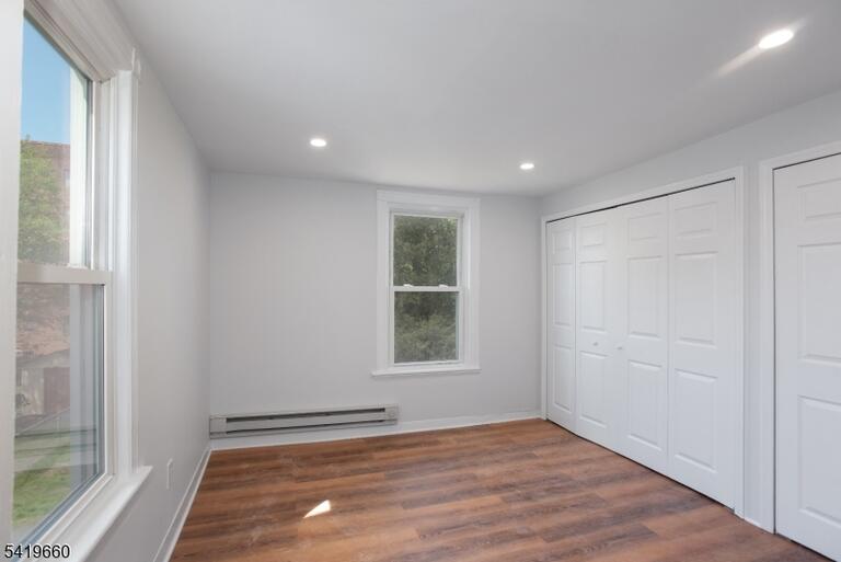 Property listing MLS 4049873 photo 23