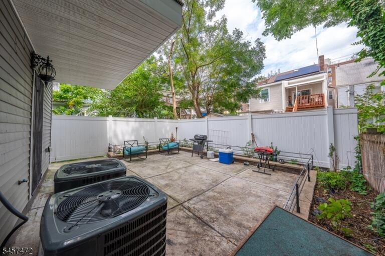 Property listing MLS 4049886 photo 42