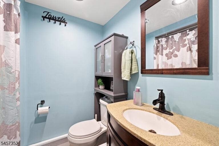 Property listing MLS 4049903 photo 12