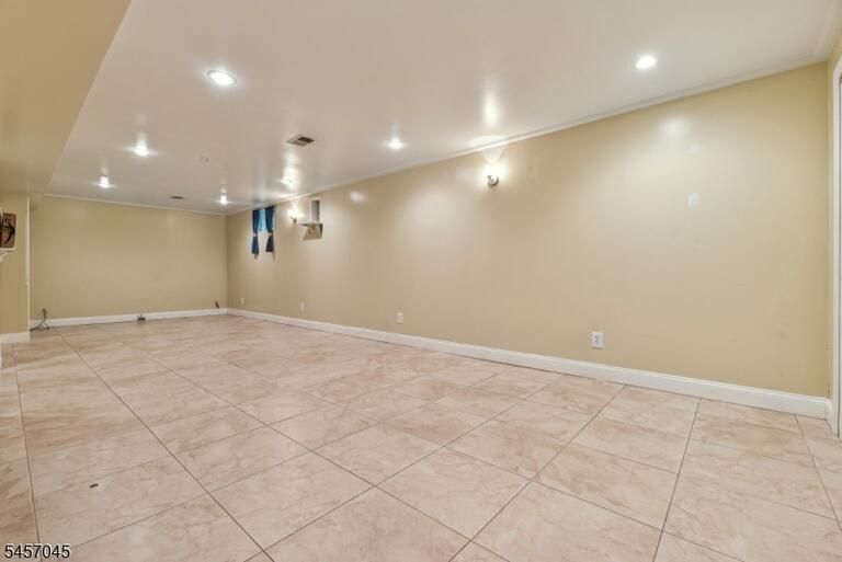 Property listing MLS 4049909 photo 16