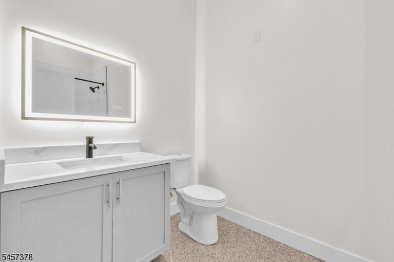 Property listing MLS 4049913 photo 15