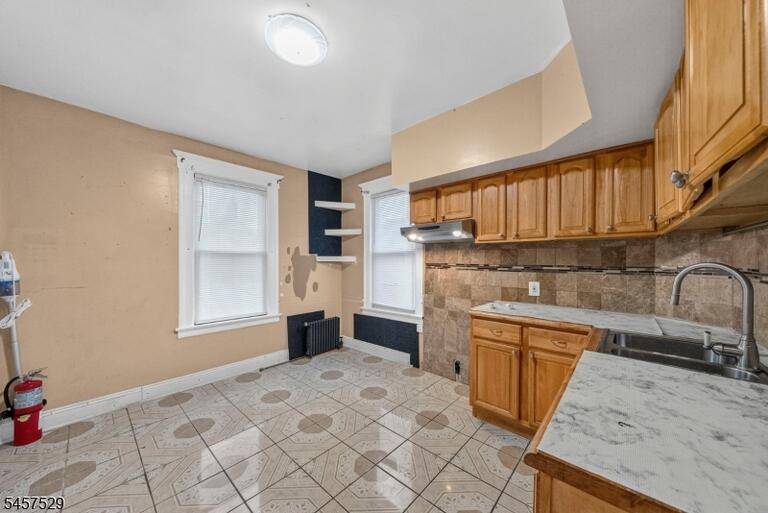 Property listing MLS 4049915 photo 28