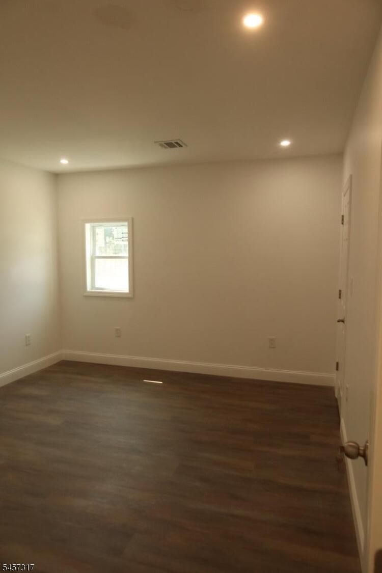 Property listing MLS 4049924 photo 10