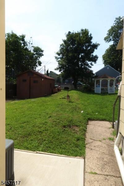 Property listing MLS 4049924 photo 3