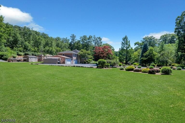 Property listing MLS 4049928 photo 20