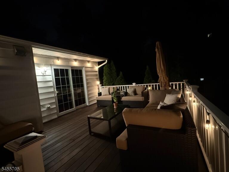 Property listing MLS 4049930 photo 47