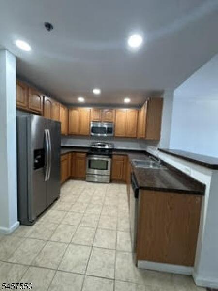 Property listing MLS 4049937 photo 3