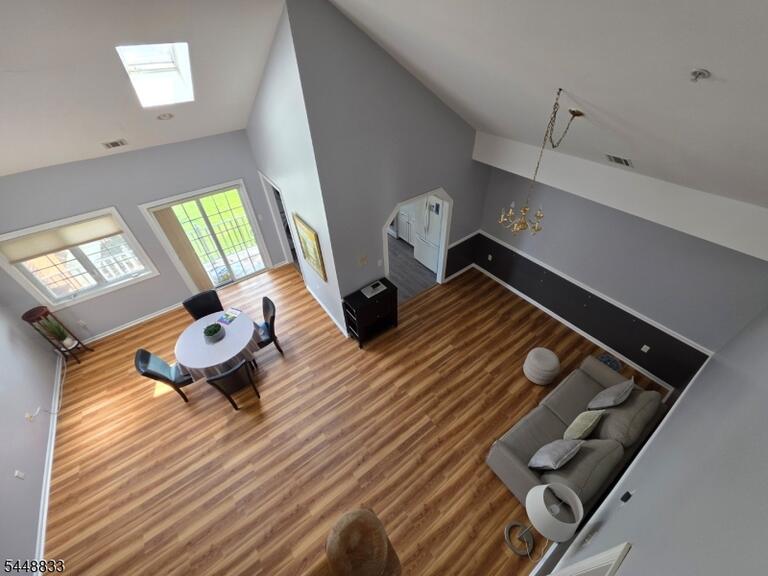 Property listing MLS 4049940 photo 14