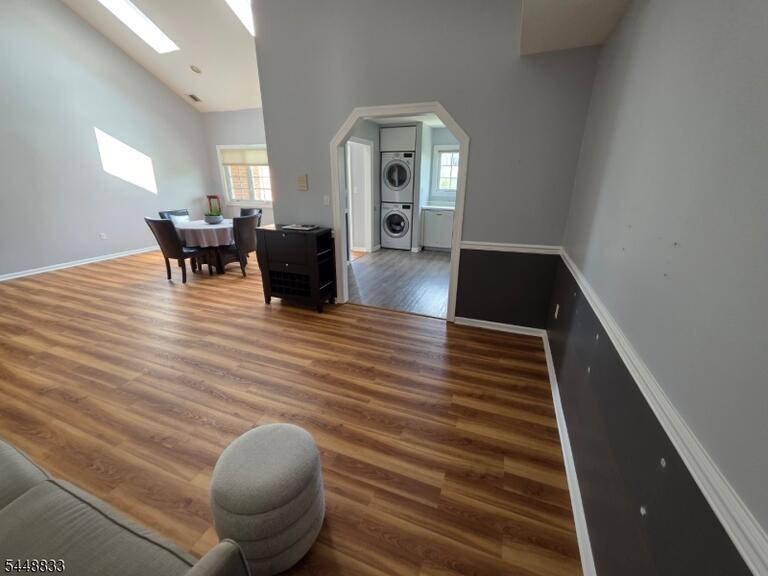 Property listing MLS 4049940 photo 5