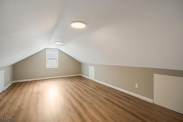 Property listing MLS 4049943 photo 24