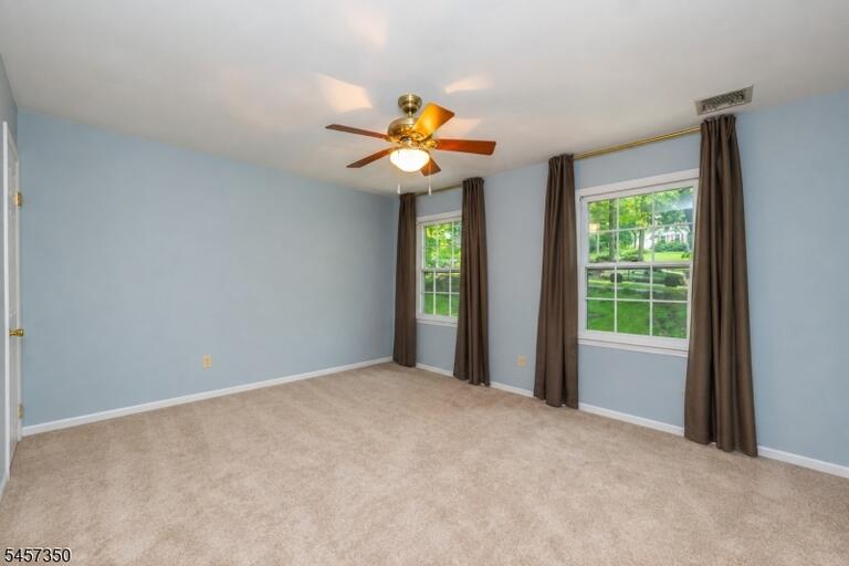 Property listing MLS 4049948 photo 19