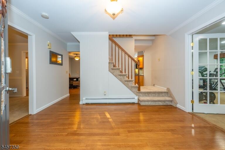 Property listing MLS 4049948 photo 4