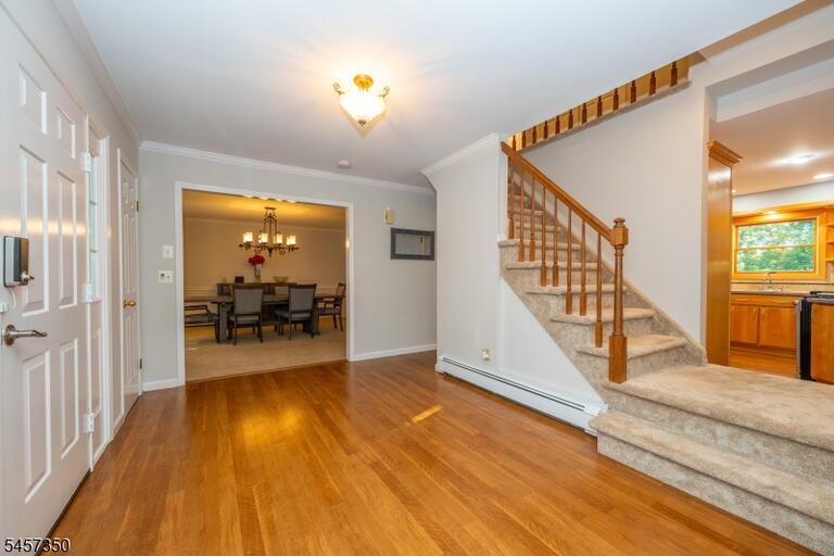 Property listing MLS 4049948 photo 5