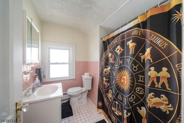 Property listing MLS 4049961 photo 27