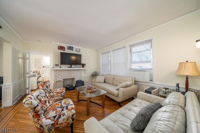 Property listing MLS 4049961 photo 3