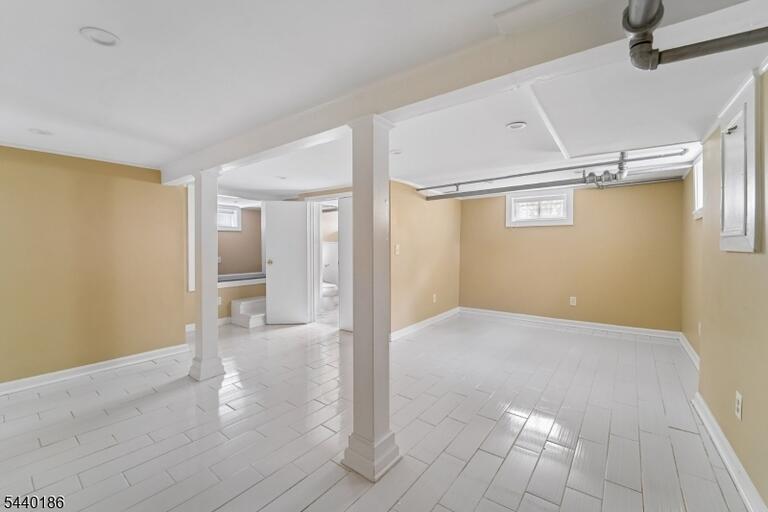 Property listing MLS 4049967 photo 30