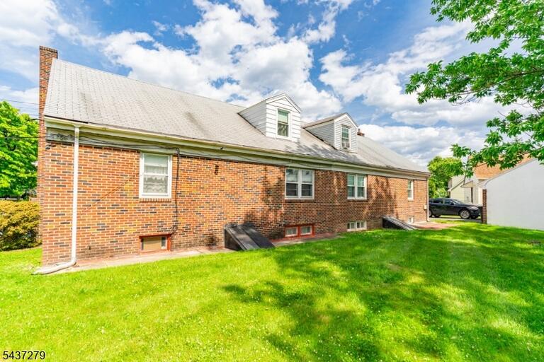 Property listing MLS 4049973 photo 32