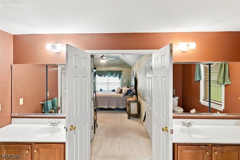 Property listing MLS 4049981 photo 33