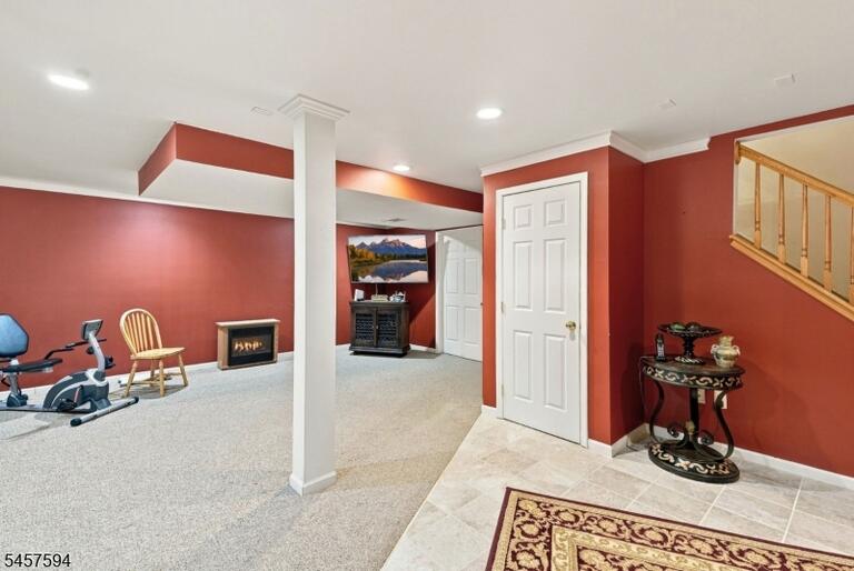 Property listing MLS 4049981 photo 39