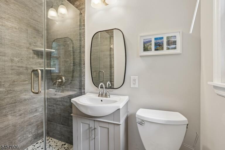 Property listing MLS 4049983 photo 14
