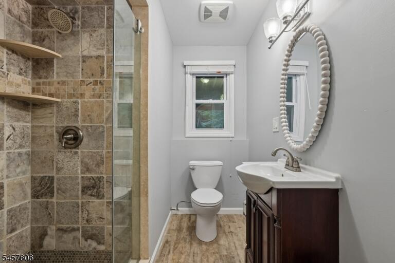 Property listing MLS 4049983 photo 23