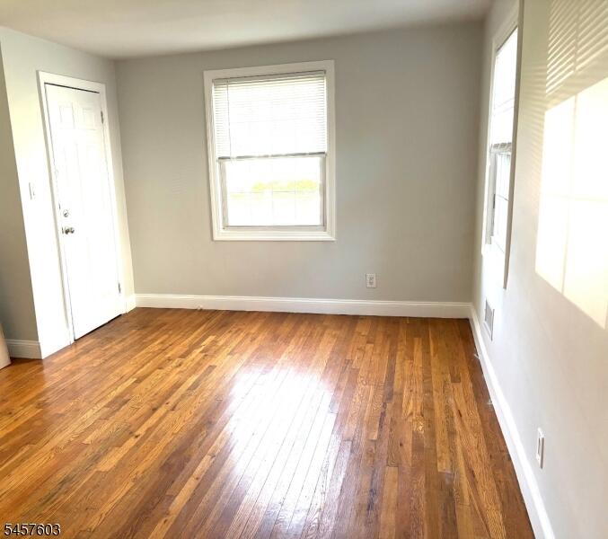 Property listing MLS 4049985 photo 3