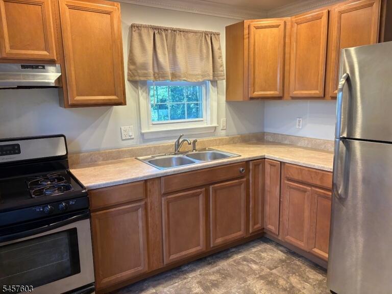 Property listing MLS 4049985 photo 5