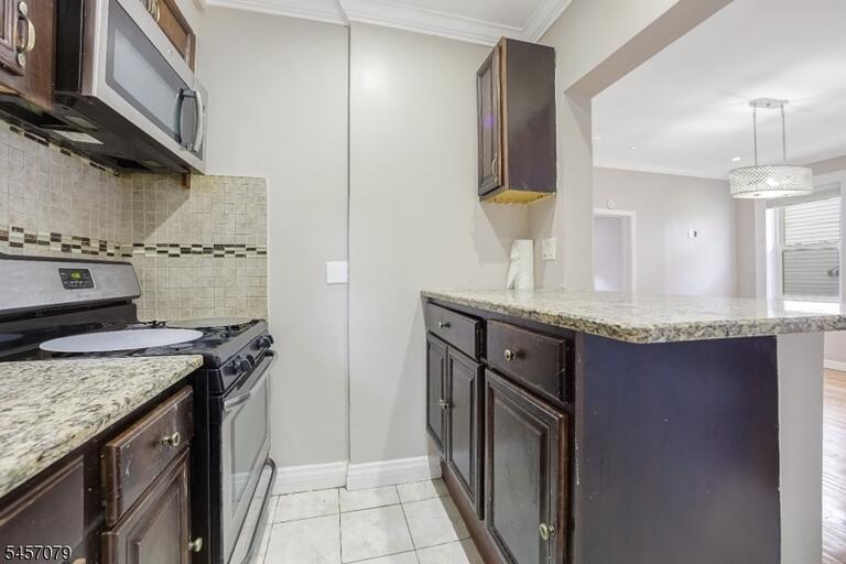 Property listing MLS 4050011 photo 14