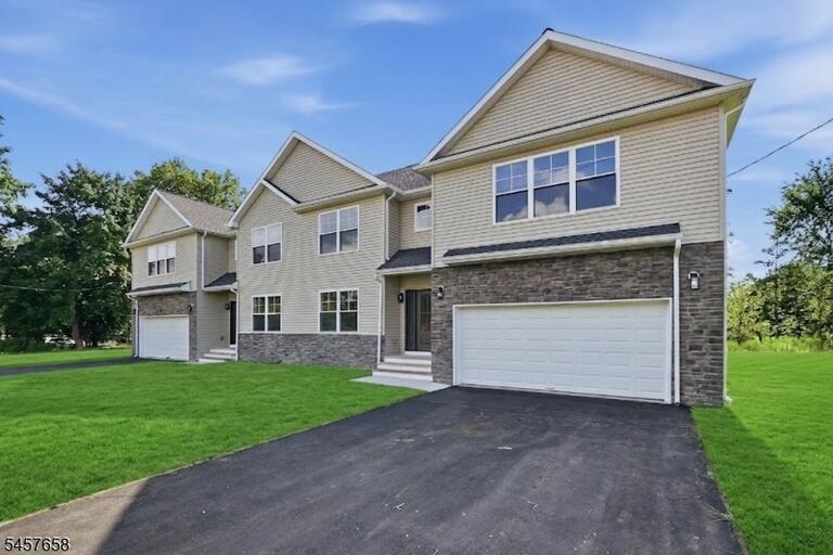Property listing MLS 4050027 photo 1