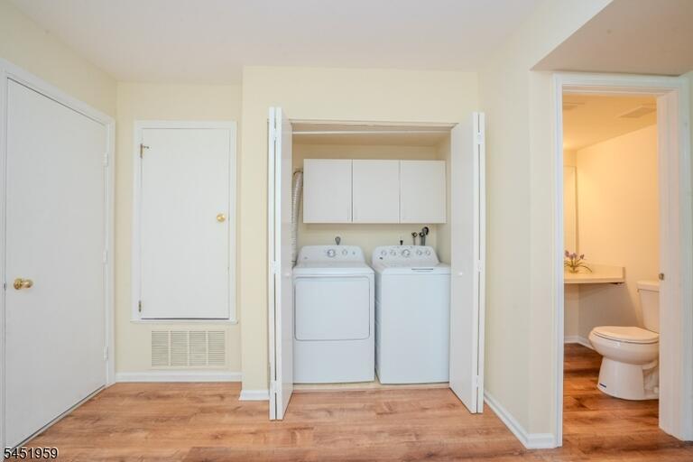 Property listing MLS 4050046 photo 14