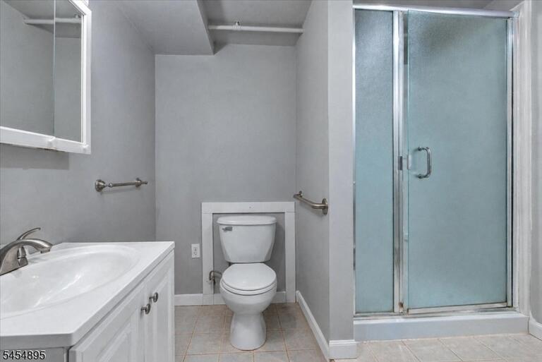 Property listing MLS 4050068 photo 29
