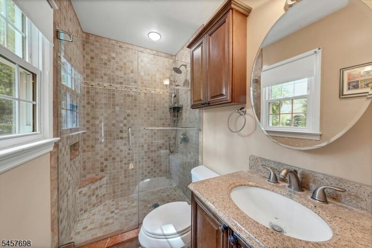 Property listing MLS 4050077 photo 22