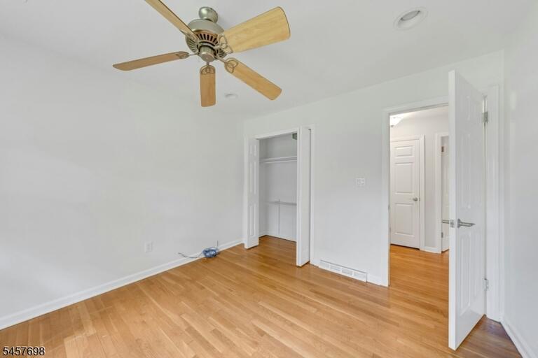 Property listing MLS 4050077 photo 26