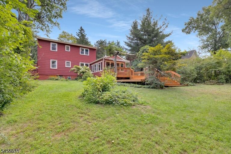 Property listing MLS 4050080 photo 31