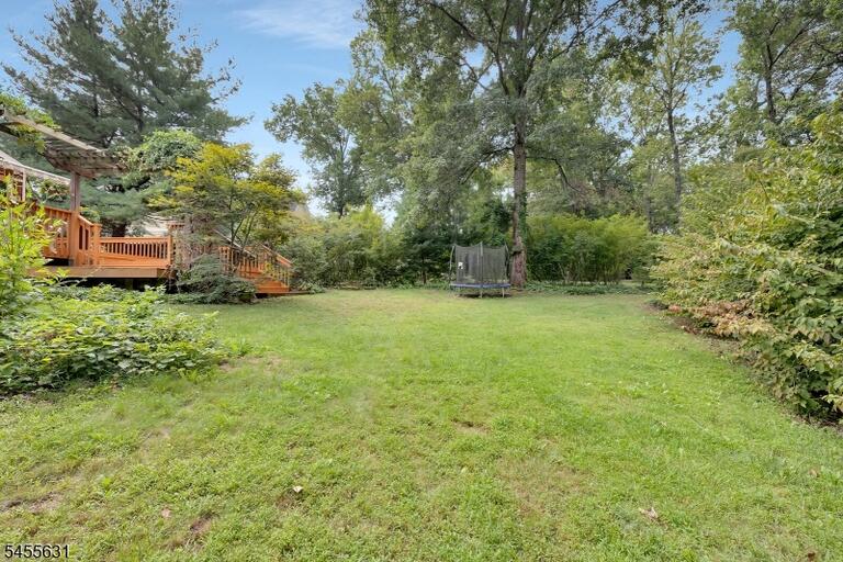 Property listing MLS 4050080 photo 32