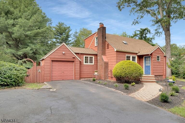 Property listing MLS 4050080 photo 34