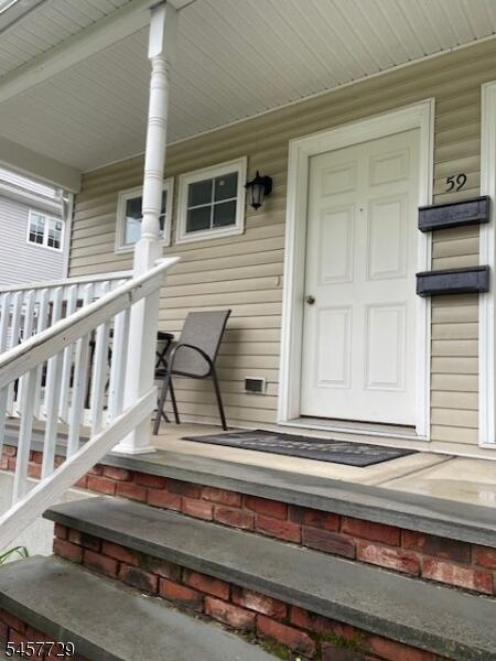 Property listing MLS 4050088 photo 1