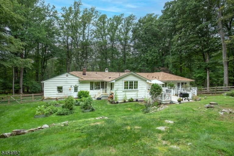 Property listing MLS 4050093 photo 41