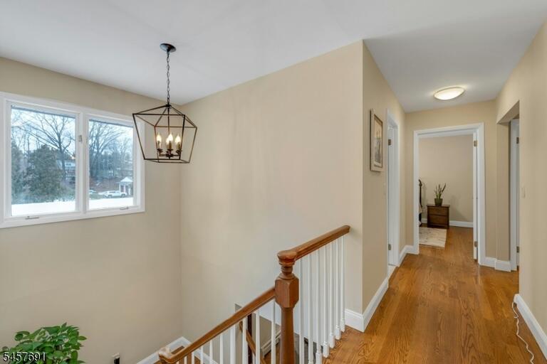 Property listing MLS 4050097 photo 27