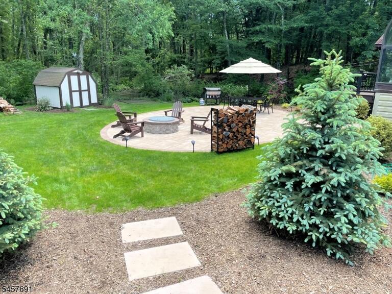 Property listing MLS 4050097 photo 3