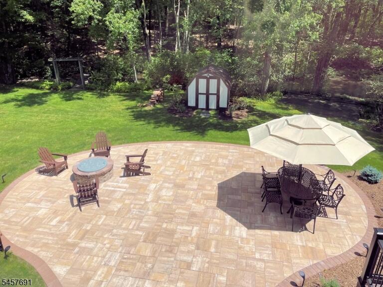 Property listing MLS 4050097 photo 38