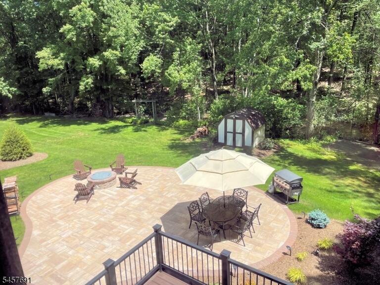 Property listing MLS 4050097 photo 39
